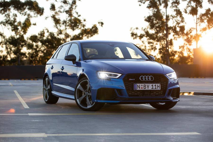  Audi RS3 Sportback (8V) 2017 года  (AU) (фото 32 из 40)